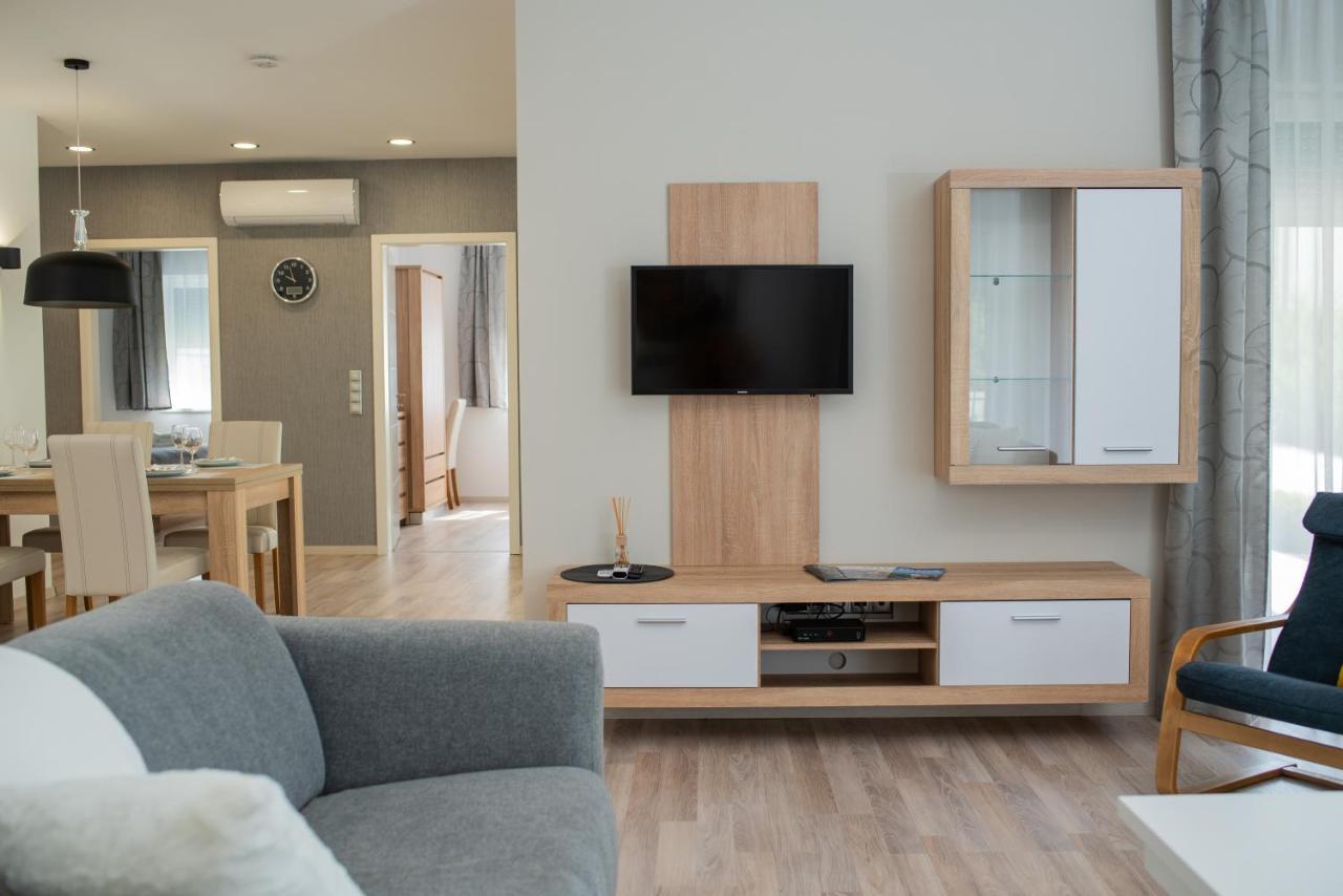 Twins Apartman Heviz Exterior photo